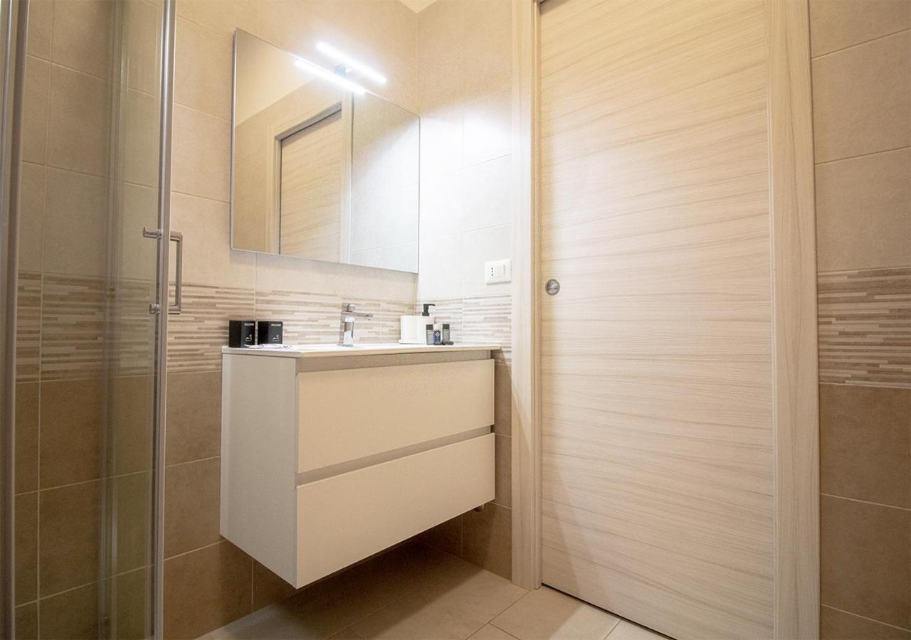 Athena Rooms - Parcheggio Privato Bologna Exterior foto
