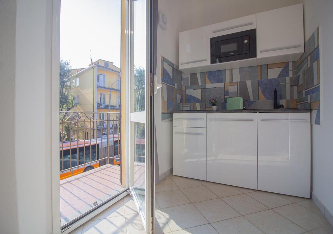 Athena Rooms - Parcheggio Privato Bologna Exterior foto