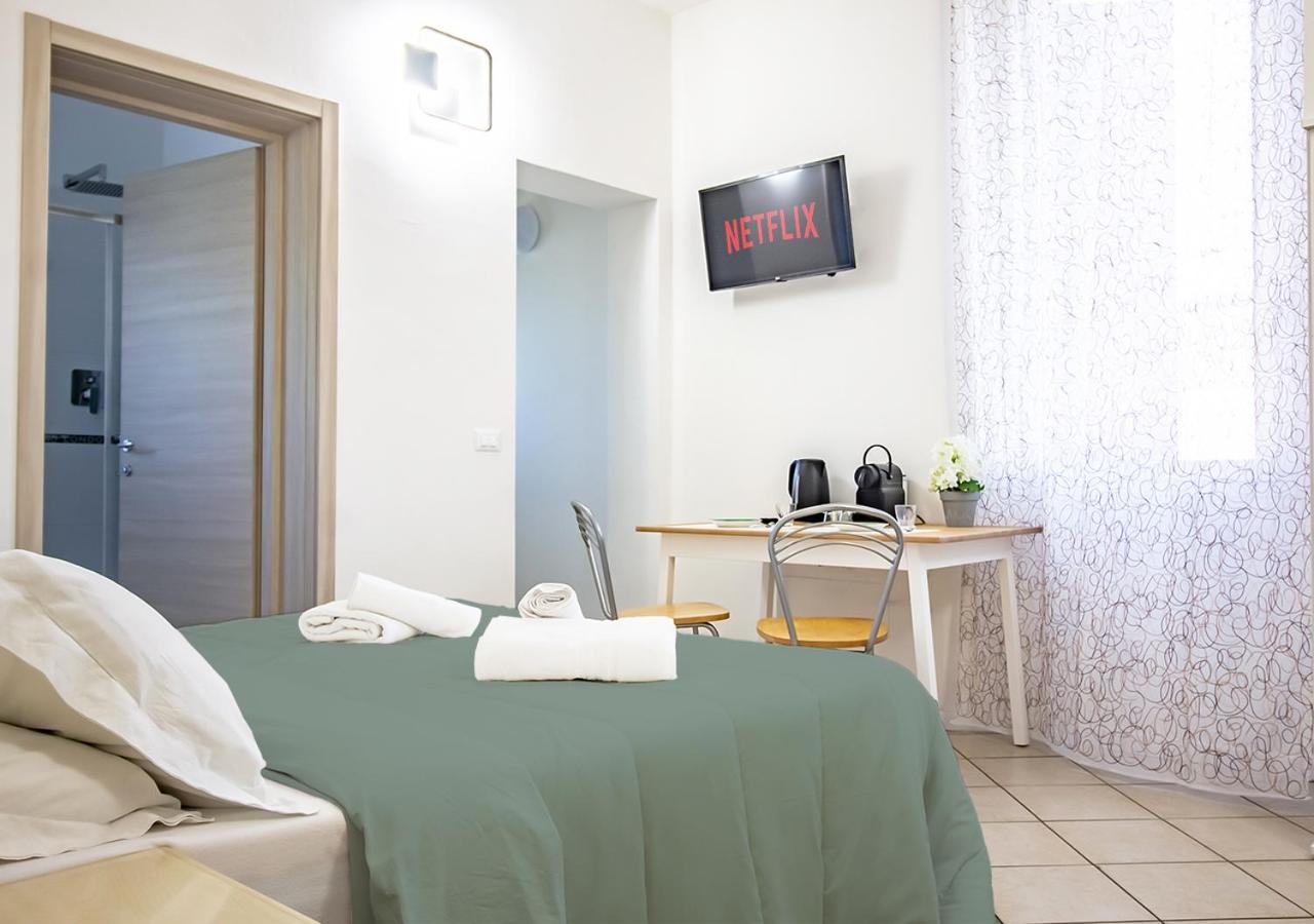 Athena Rooms - Parcheggio Privato Bologna Exterior foto